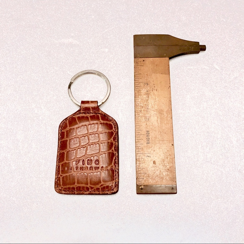 Embossed Leather Key Fob - Picture 4 of 4